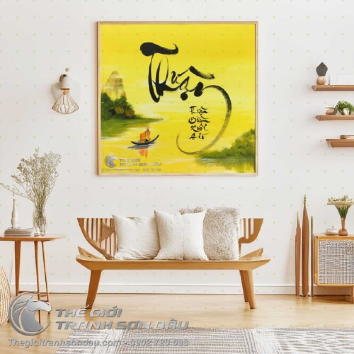 Tranh Thư Pháp Thuận Buồm Xuôi Gió Nền Vàng Sơn Dầu Đẹp 